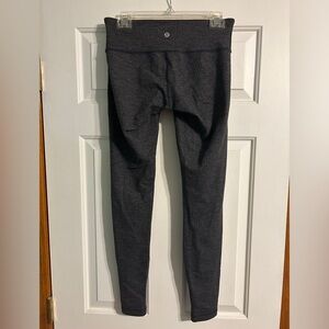 Women’s Lululemon Leggings | Gray Knit | Size 6​